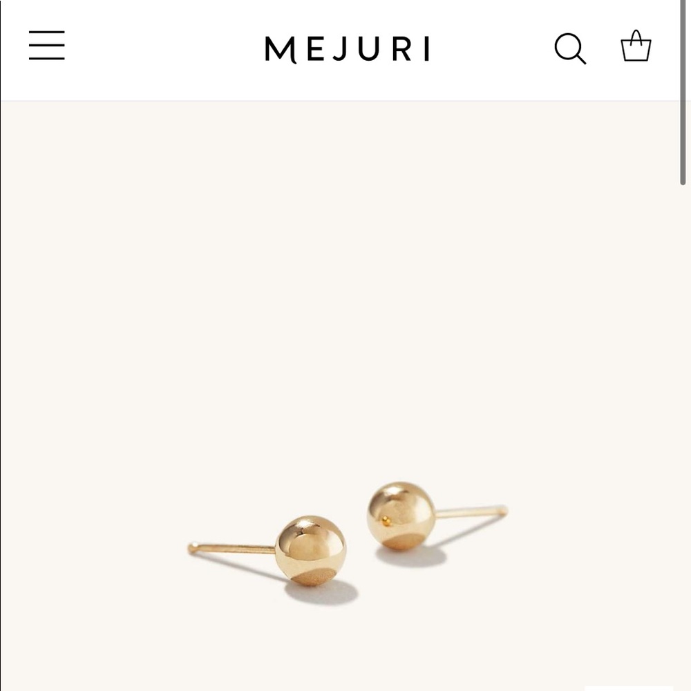 Mejuri 14k gold 5mm ball/sphere studs